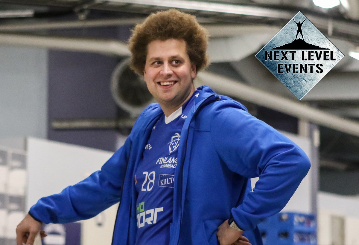 Salibandyfi's tweet image. Vitosdivarista suoraan Superfinaaliin! @vikidilaati0 toimii Superfinaalin juontajana. Salibandyä @YleX-aamujen käkkärätukka pelailee Elukat-nimisessa alasarjajoukkueessa.

Lue lisää Vikistä: bit.ly/2HdJo6m

#Superfinaali #Salibandy #NextLevelEvents #NLE