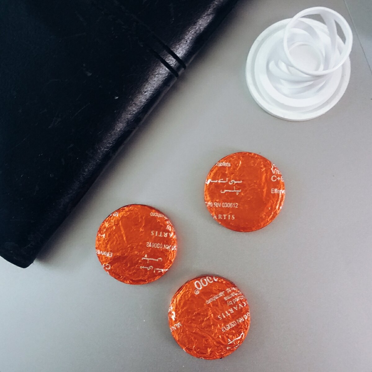 OhMyMascara_'s tweet image. Hello my daily dose of calcium and vit D! #StrongToTheCore #CalciumKeeAadat