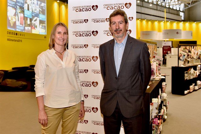 ObsCacao's tweet photo. 🔊 El #CacaoNatural, incluido en la primera pirámide de la #DietaMediterránea para niños y jóvenes. Vía @infosalus_com https://t.co/3olq3B1AKA #Mediterraneandietconference2018 #MejorconCacao https://t.co/6ERSBb7J1Q