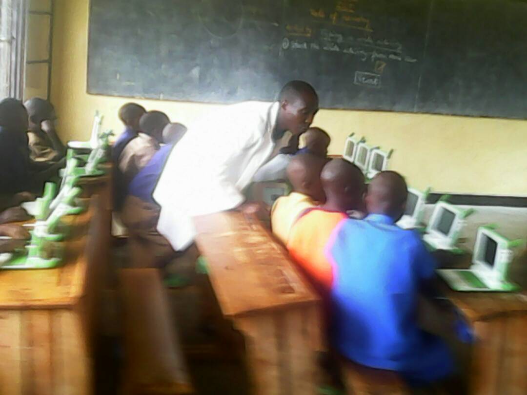 OLPC- REB/MINEDUC tweet media