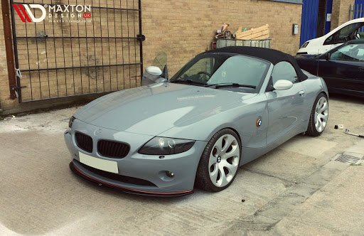 Uzivatel Maxton Design Ltd Na Twitteru Happy Friday Vygaudas Decided To Try Something A Little Different And Add The Red Stripe To His Bumper Instead And We Re Diggin It The