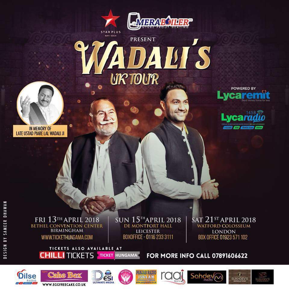 Mature ladies spreading pussy