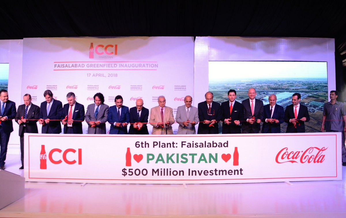 Coca-Cola İçecek’in 26. fabrikası, Pakistan-Faysalabad’da düzenlenen tören ile açıldı. CCI’ın Pakistan’daki 6. fabrikası olarak Faysalabad tesisleri, 45 milyon dolar yatırımla faaliyete geçti.