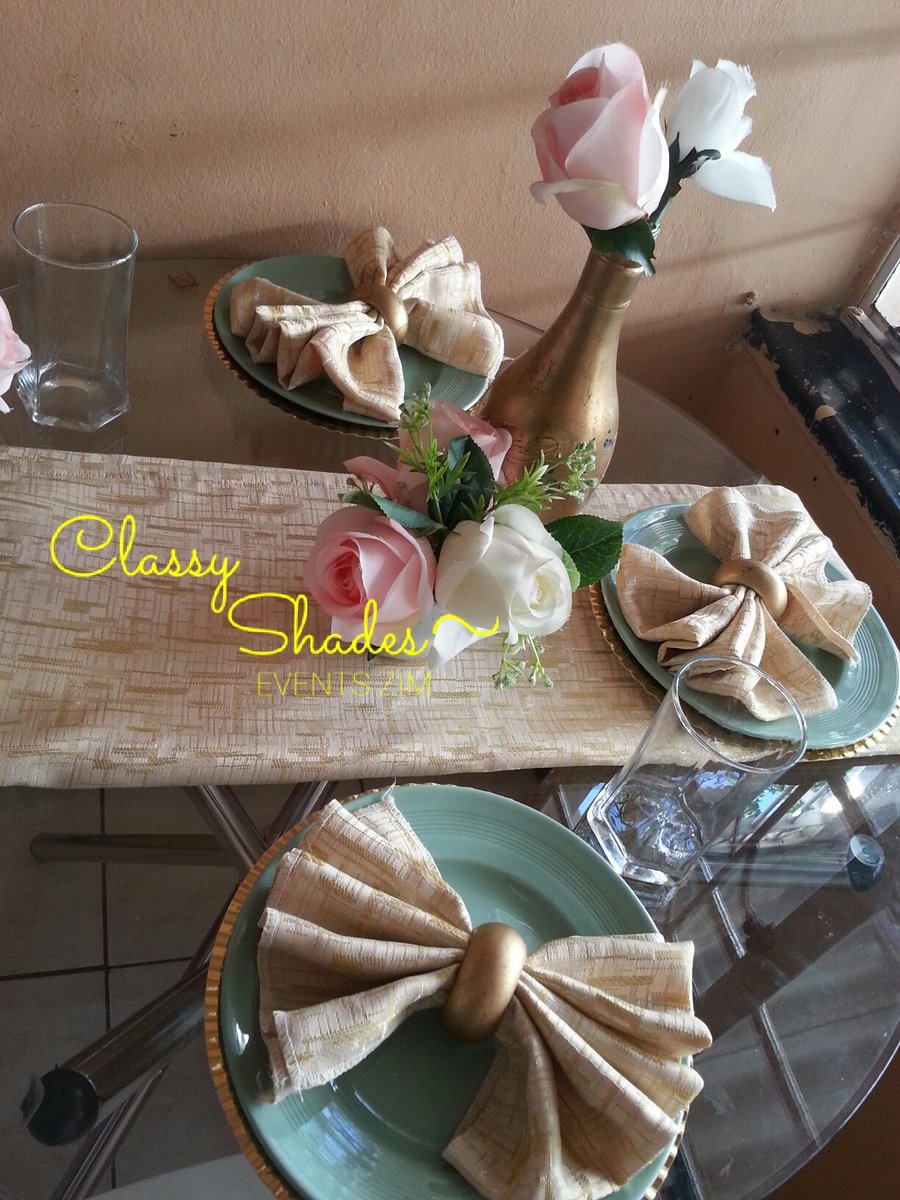 AHapaz's tweet photo. #demotable
#bridalshower
#greengold&pink
#classyshadeseventszim https://t.co/emOT7lxHaK