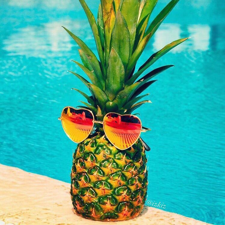 Friday got me like 👇😎🍍
#friday
#lovelife
#boostlove