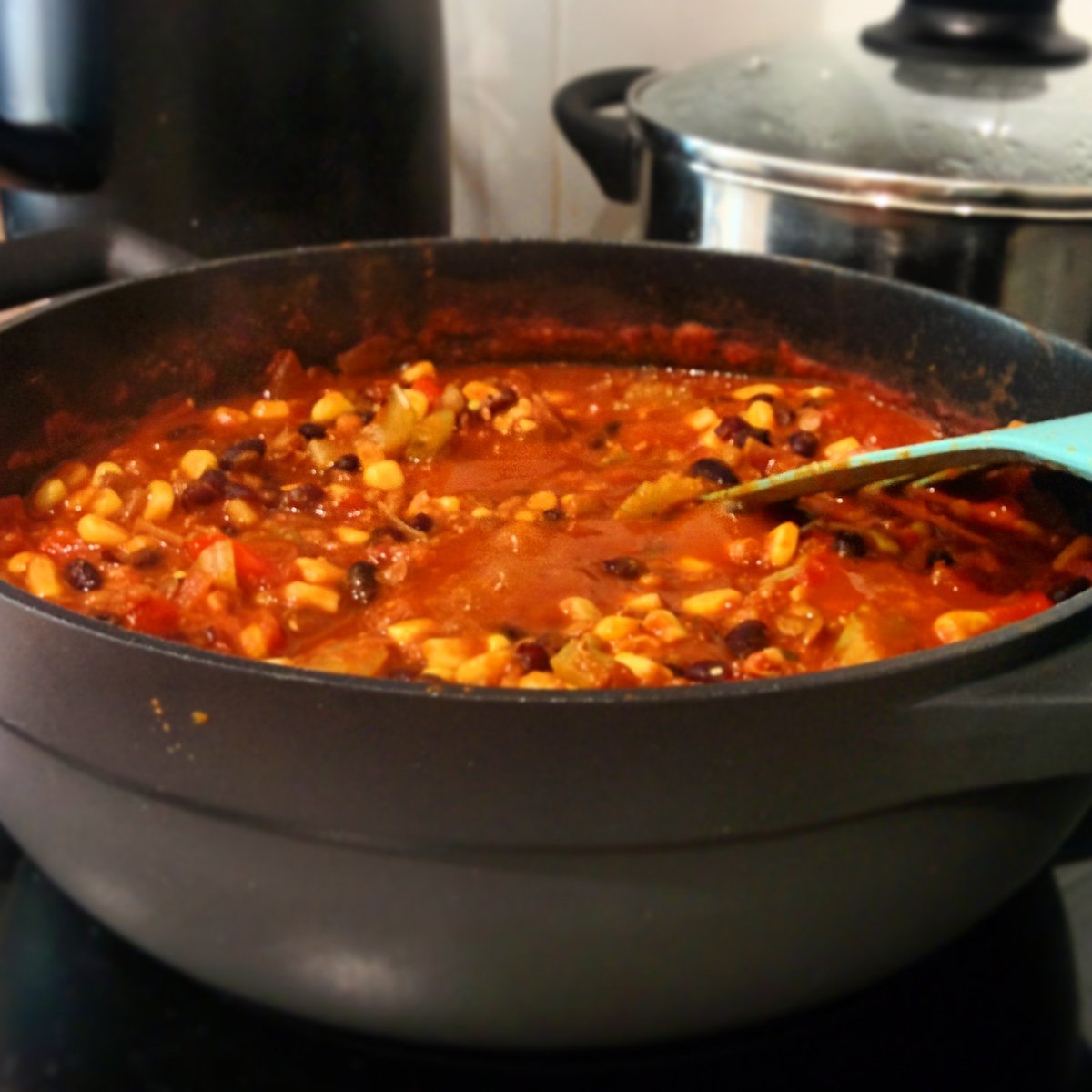 Brewji's tweet photo. Happy #420 everyone! #NewPost time! #BudgetFriendly #Vegan #Chili #GF #Soyfree
https://t.co/u0azvFzTCI https://t.co/r8TSn1YSjx