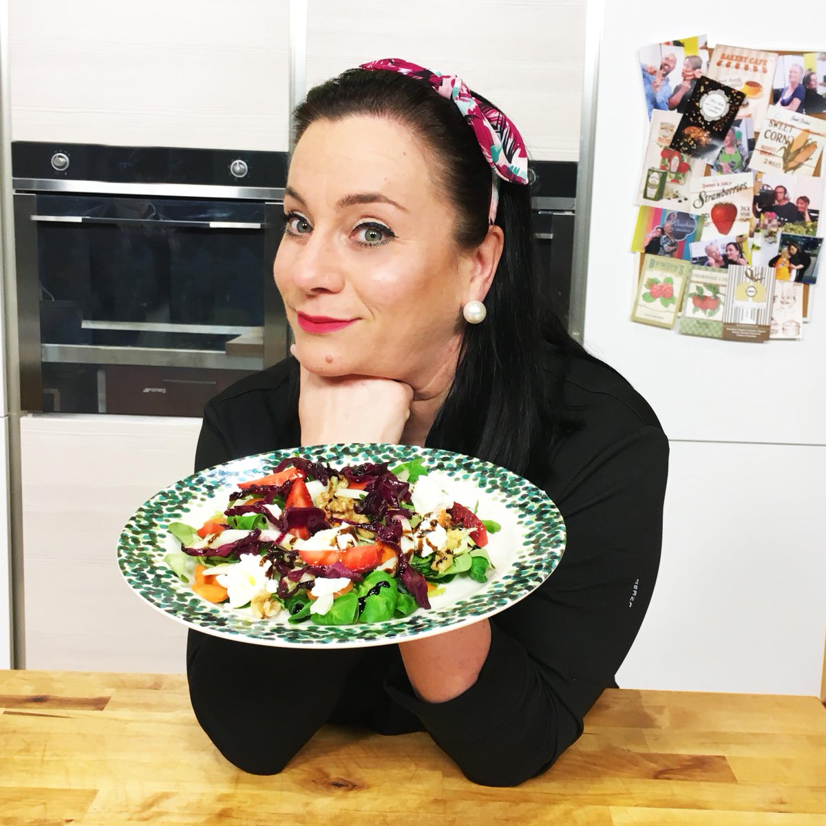 E in queste belle giornate di sole ☀️ abbiamo voglia di #insalata 🥗 di #primavera 🌺!!! #goldenchef #ricette #cucina #cucinare #food #buonappetito #foodporn #cooking #food #recipes #tasty #foodpics #yum #topitalianfood #ricetteperpassione #ricetta -> bit.ly/2qIZzgU