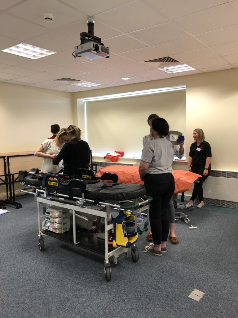 TrawmaWales's tweet photo. #Trauma #team #skills #training today #YGC https://t.co/0w5kSgGnbz