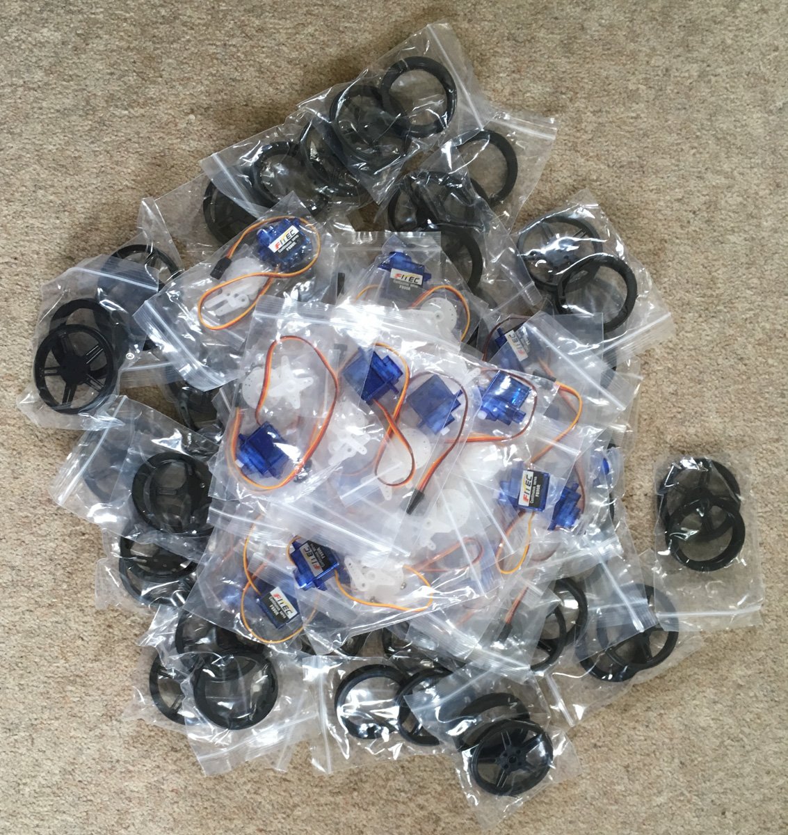 PiStuffing's tweet photo. @AstroDesignsLtd &amp; @CotswoldJam: 36 Continuous Rotation Servos arrived from China in 4 days (at a price).  Now I need to come up with a tutorial in time for the jam on Sat May 19th https://t.co/17xfYnPRBO https://t.co/EdTpknvXjk