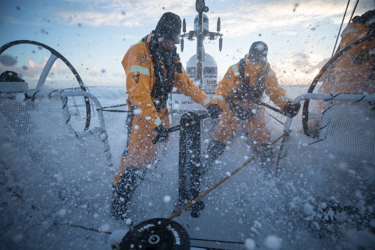 Read <a href="/henrybomby/">Henry BOMBY.</a> latest blog describing his experiences and extreme conditions in the Southern Ocean - goo.gl/48LAiP