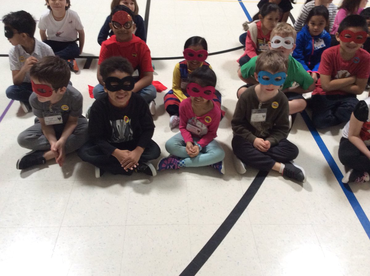 Welcome Author Amy Logan! Our Heroine!