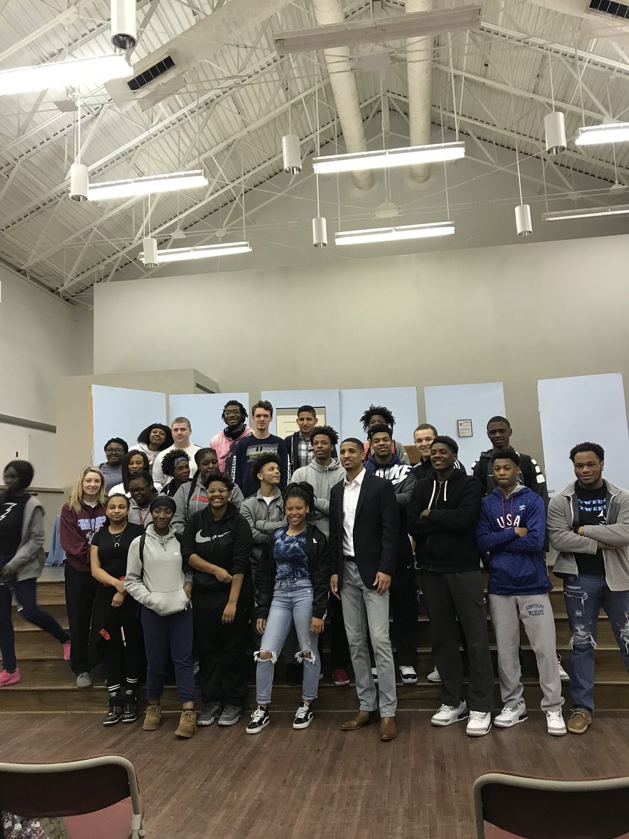 Huge shout out <a href="/7natalie30/">natalie brinley</a> former student and UK Basketball National Champ @TwanyBeckham11 for inspiring our students today! Thank you for sharing your story, and supporting our community! Check out his book, Full Court Press! #FullyCharged