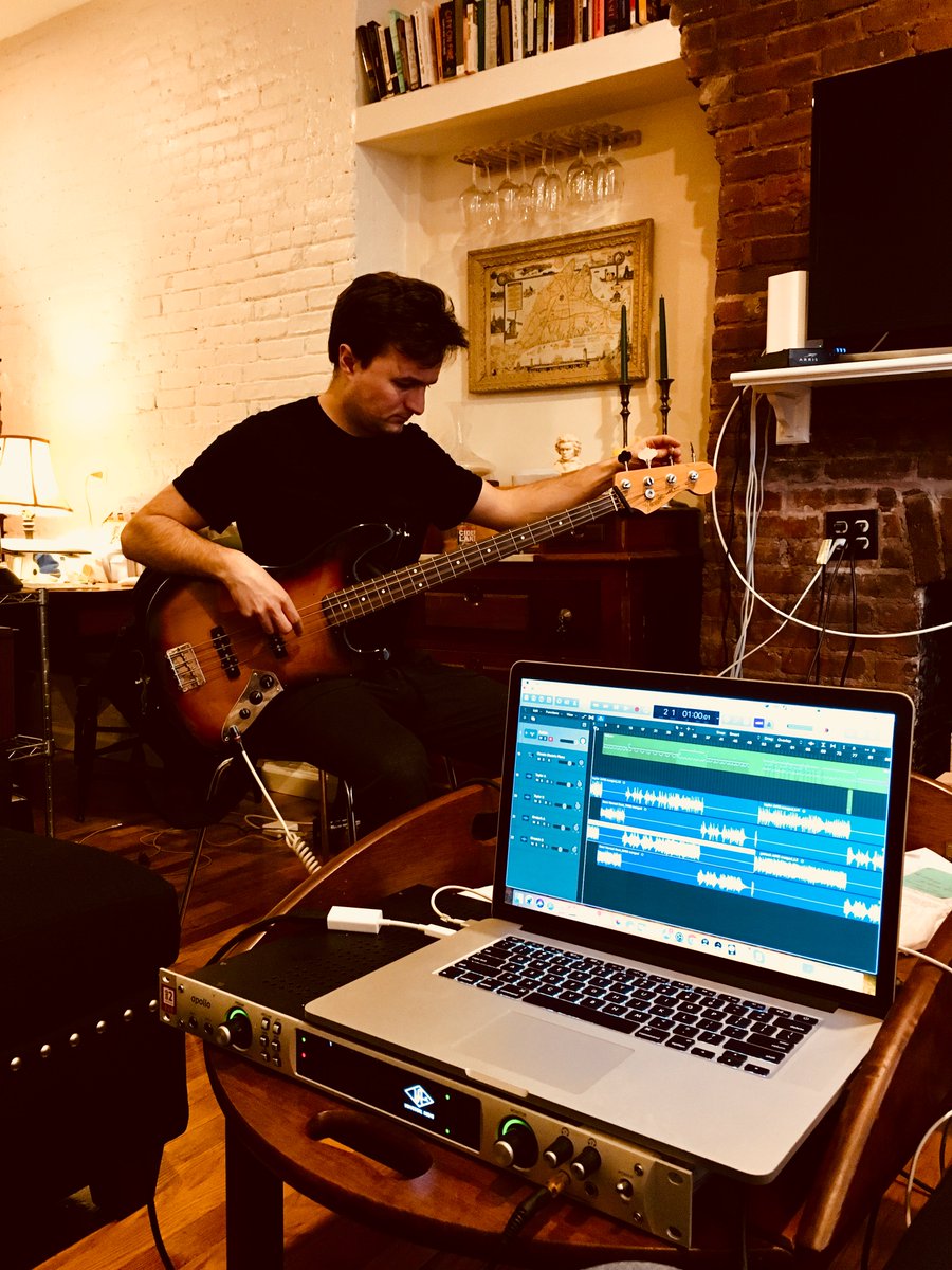 _stateofnature_'s tweet photo. ⚡️ Laying down bass for the next single 🔥 #altrock #westvillage #indierock #bass #fender #universalaudioapollo #universalaudio @universalaudio1 #jerseycity #rocknroll https://t.co/dbcgFIIhbY