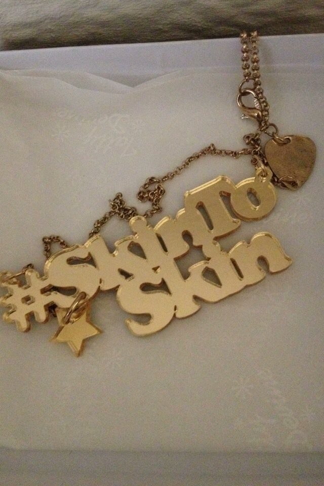 JennytheM's tweet photo. @henrytimms Thank you so much Henry much appreciated- lots of great midwives and obstetricians are united in this - helping and facilitating #skinToSkin contact for newborns and mothers #DYAD is so critical in order for the whole world to be a better place #StartAtTheVeryBeginning #NewPower https://t.co/CczjIc9IuU