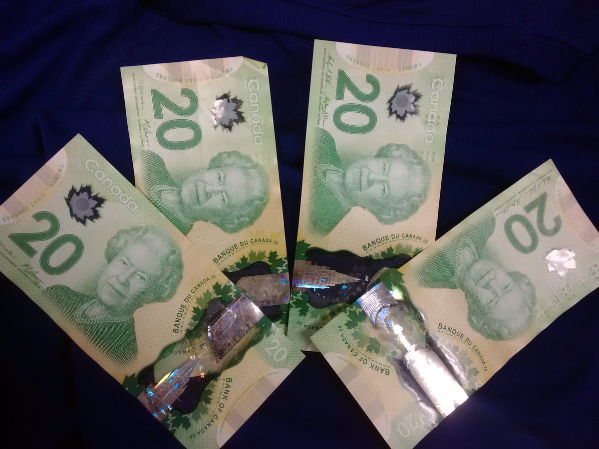 WilfridLaurier 1Card tweet media