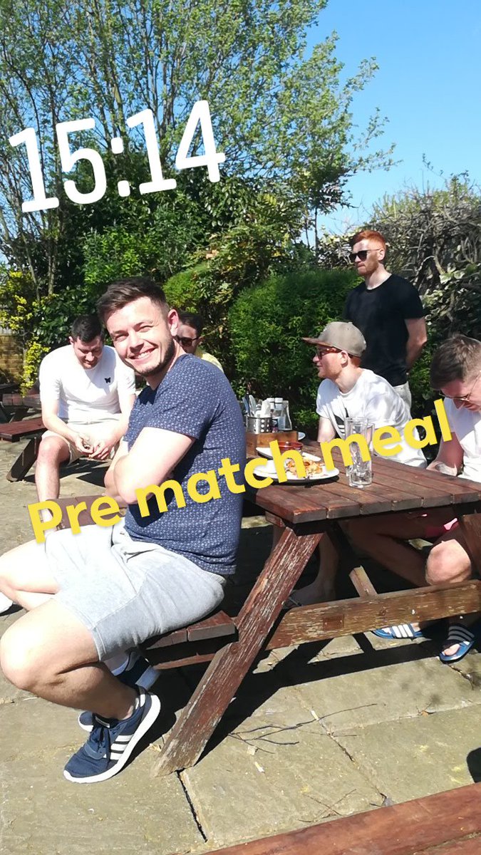 ChessGalaxyFC's tweet photo. Pre-match meal, looking forward to the game! #COTG #UTG https://t.co/5stebAsEx3