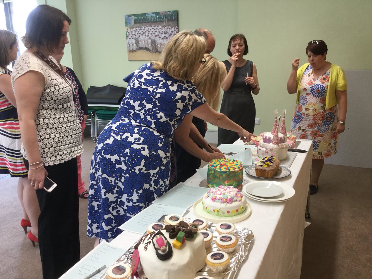 PracticalSkills's tweet photo. Serious deliberation @NorlandCollege bake off for #set39 https://t.co/Xeu0Ibaqgn