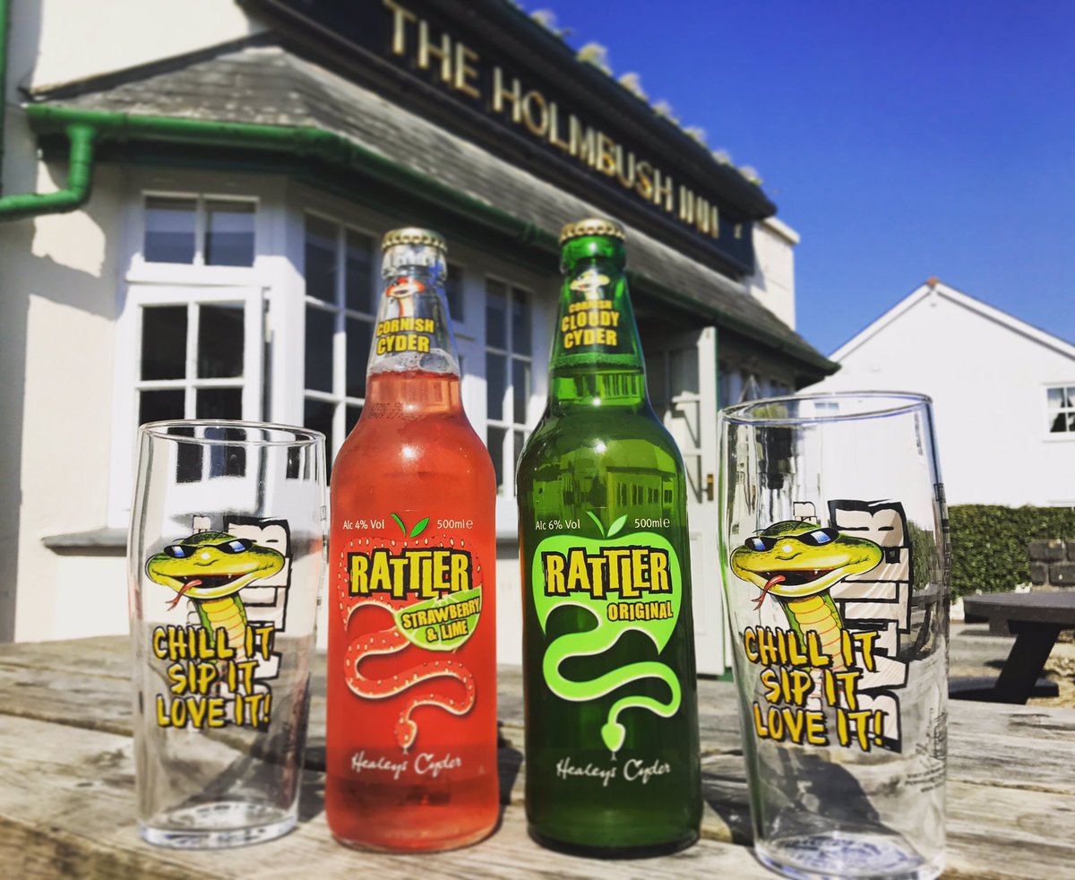 HolmbushInn's tweet photo. You KNOW it's perfect weather for a cheeky Rattler! 🐍☀️#cheeky #rattler #sun #yummy @HealeysCyder https://t.co/VeYRXjwr2B