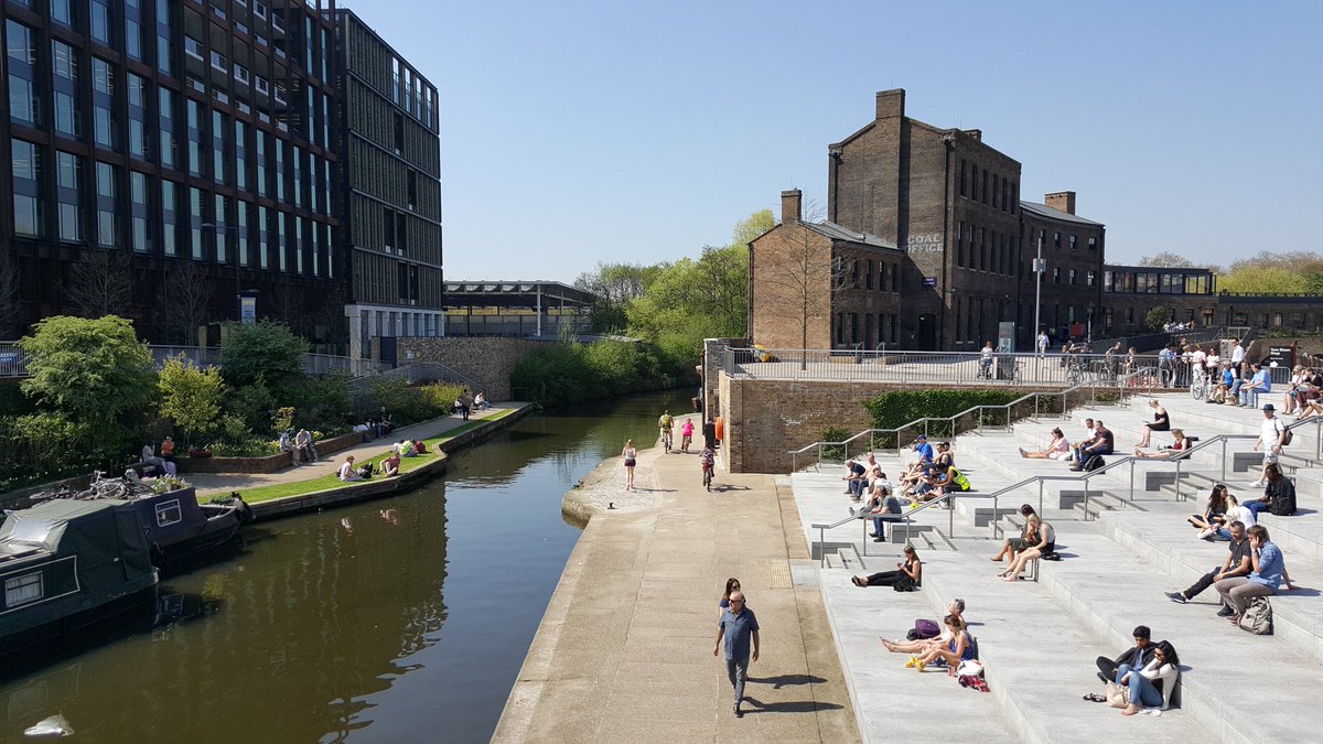 Inspiring start to my study day, tour of Kings X regeneration by <a href="/ArgentLLP/">Argent</a> organised by <a href="/BritProp/">British Property Federation</a> #BPFFutures #regeneration #KingsCross #KnowledgeQuarter. Now back to the library...