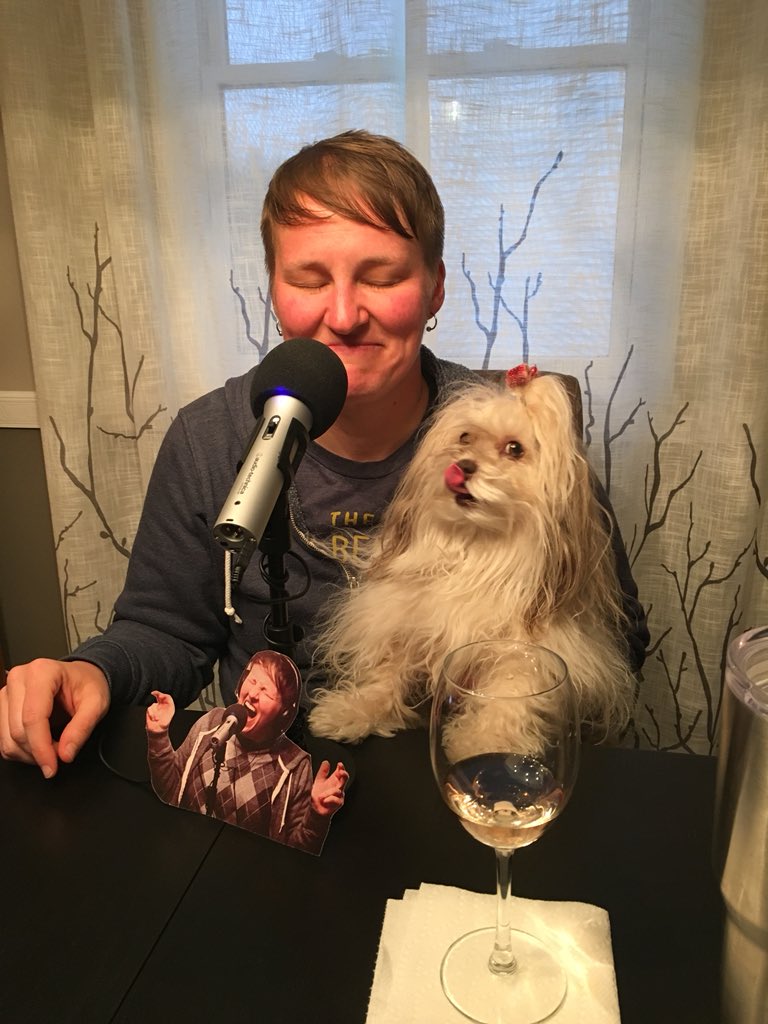 CulotteWalker's tweet photo. @CXGFans So happy have shared another evening with good friends, good wine, and princess puppy kisses. https://t.co/x4ElppTbCA