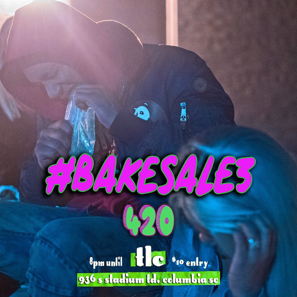 Flightsnofeel's tweet photo. CATCH US LIVE @ NOON ON 100.1 #middayswithmani TALKING ABT #BAKESALE3 TONIGHT & MOOORE TUNE IN β¨ https://t.co/uHo1vloext
