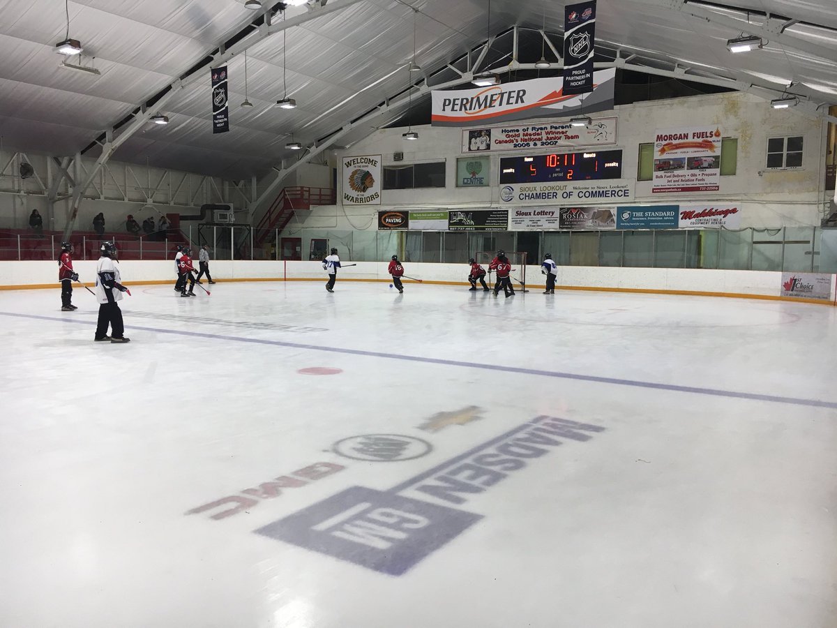 RT @YOWs_Tbay: DFC at Sioux Lookout Women’s Annual Broomball Tournament.  Gooo Hawks!!! #DFCHS