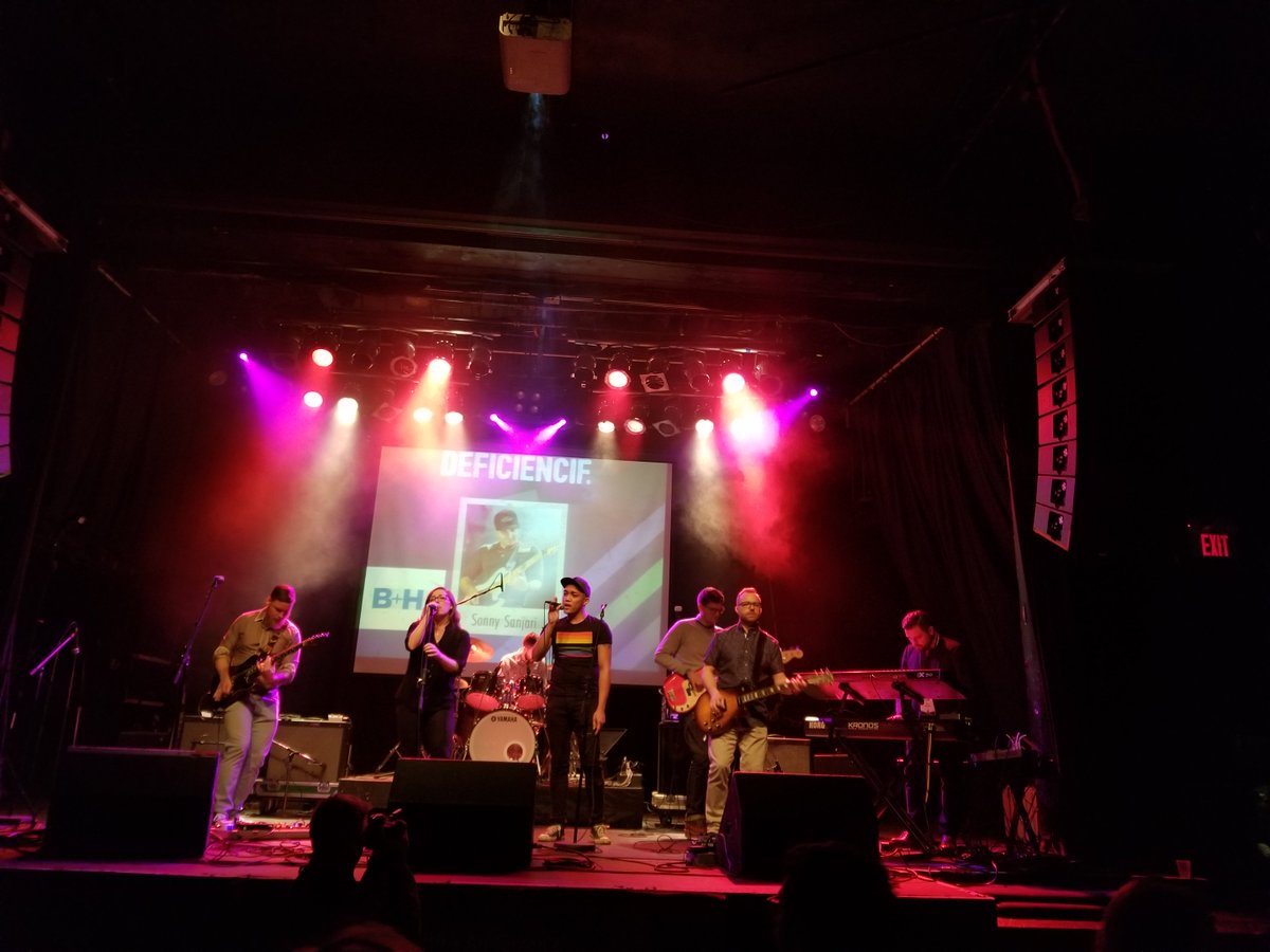Entuitive's tweet photo. Entuitive's Envy and the Cants rock the house at #EcoJamTO We are so proud to have been part of this fantastic event again! Thank you @SmithAndersen for putting on a terrific show. ๐๐๐ https://t.co/mE4oSCqrz7