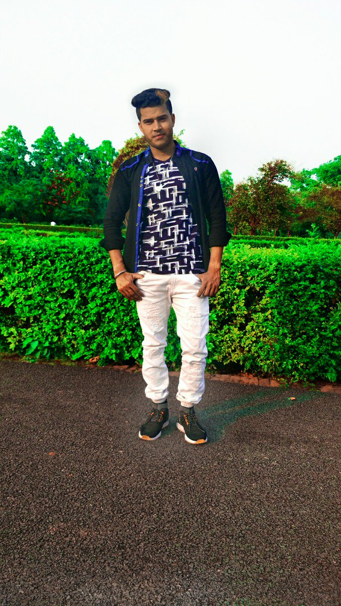 StylesRaj7's tweet photo. Hello ❤❤❤❤ https://t.co/1EzT4faTv9