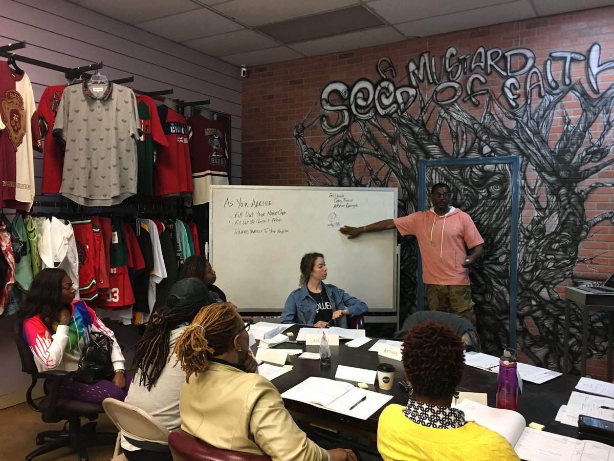 REVbham's tweet photo. BIZ 1.0 is in #5PointsWest this morning! We teamed up with Five Points merchant Corey Bishop of #RefreshClothing to teach startup essentials to aspiring local #entrepreneurs - with a special conversation around growing with the #Crossplex. #GetStarted #YouCanDoIt https://t.co/ijA0zd8ZPK