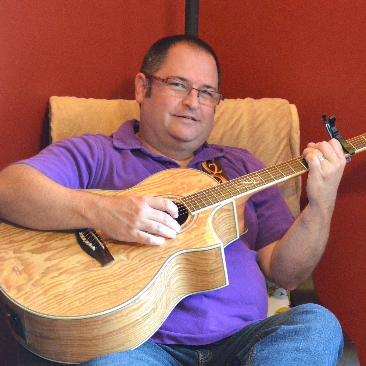 LiveOnCanada's tweet image. Join us at 3pm EST @ facebook.com/liveoncanada/. We are going Live with singer/songwriter @mikegreenhow . He will be sharing his personal organ donation story &amp;amp; performing his song “Alive Again (Life on Transplant Row)” Inspired by his wife’s living organ donation.#PledgeToSaveLives