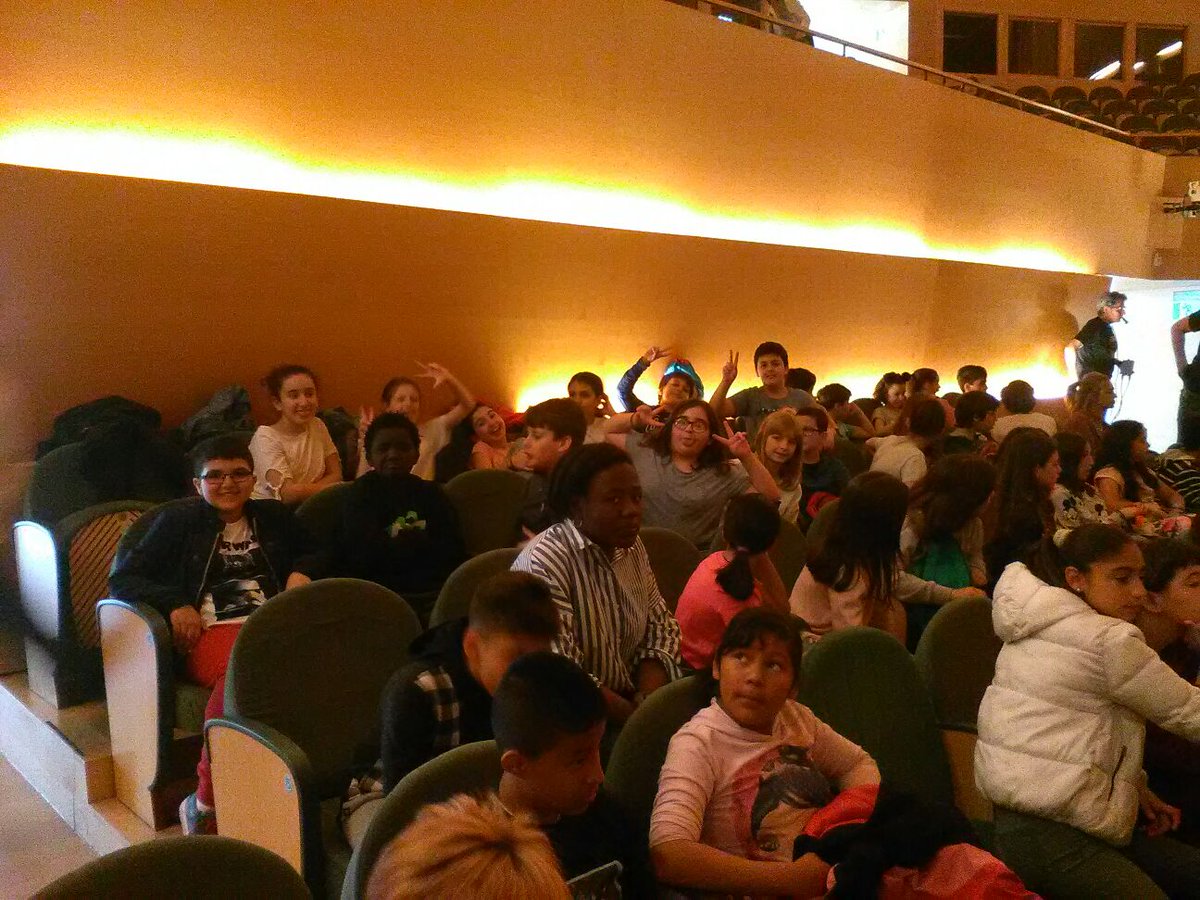 NouPatufet's tweet photo. 5è @NouPatufet encantadíssims amb #maaambo de @_LaCubana amb @BandaBarcelona a @lauditori.
Un gran viatge musical a l'Amèrica llatina! Espectacular!
#noupatufet @EscolesCoop #auditori #lacubana #banda https://t.co/KLMAp16BdW