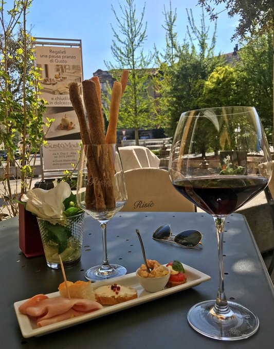 I could totally get used to this shit. https://t.co/26Fl3sxjDG<a href="/tag/bodyheat"class="tags"><span>#bodyheat</span></a><a href="/tag/andotherstuff"class="tags"><span>#andotherstuff</span></a>