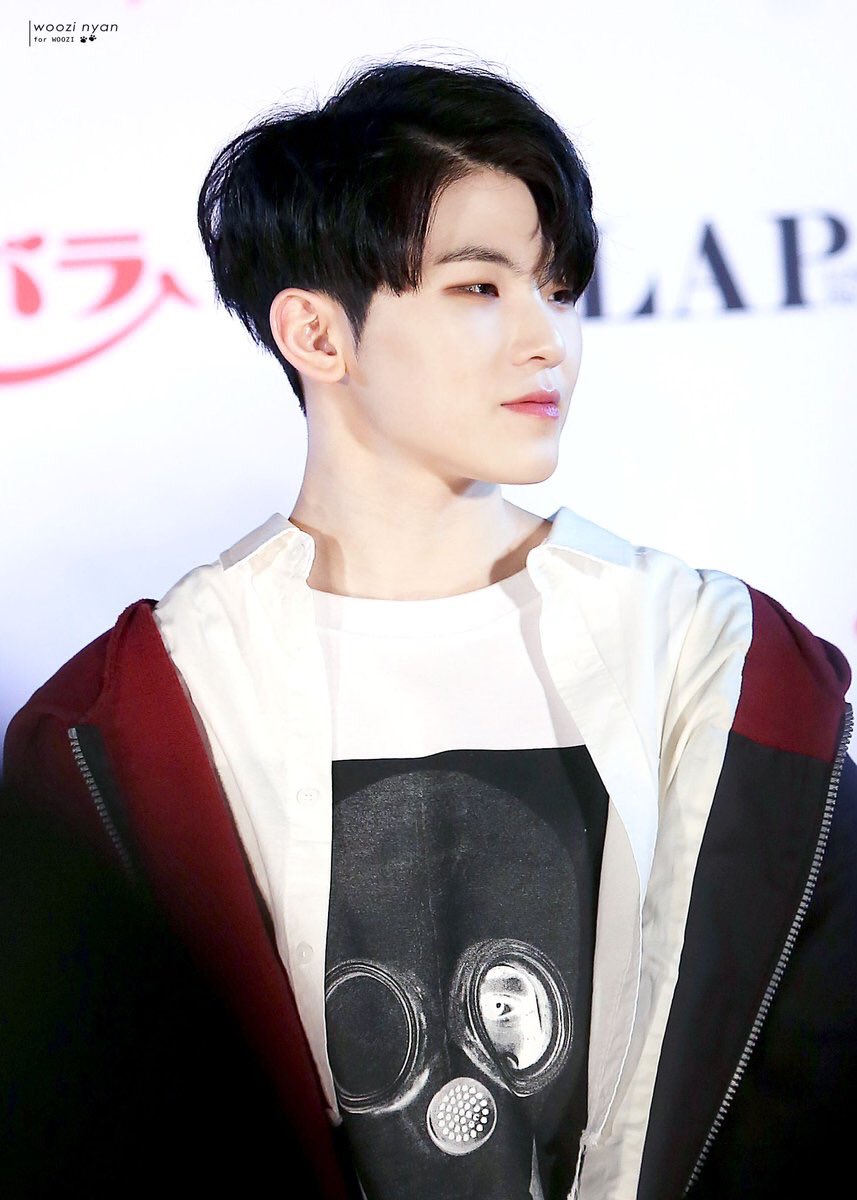 ｟ #WOOZI #이지훈 ｠||｟ #SEVENTEEN #세븐틴 ｠〤  「 180414 」