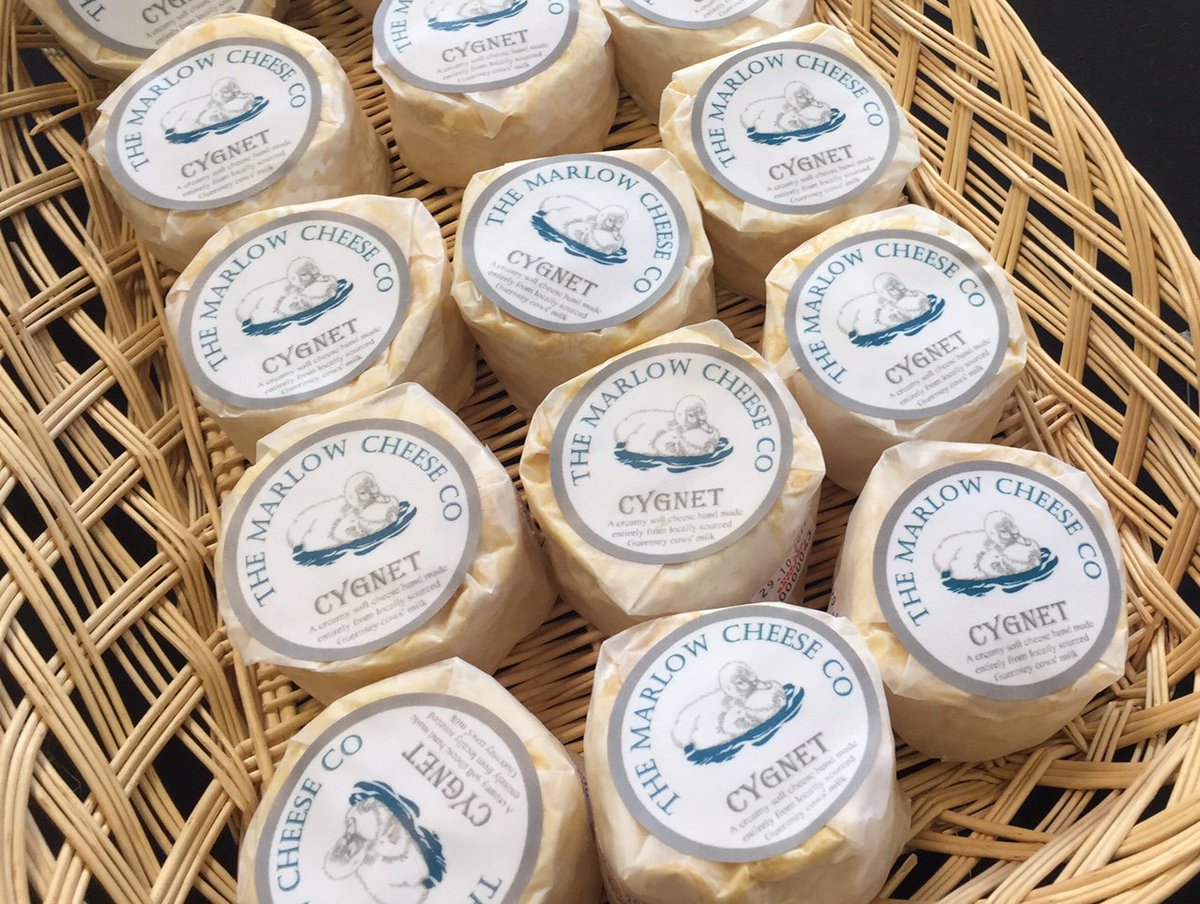 ReadingFarmMkt's tweet image. Come down to @ReadingFarmMkt this Saturday for a wealth of gorgeous local food and drink. We’re at the old cattle market from 8.30am-12pm. Follow the link for the full line-up: goo.gl/Hn96gH #shoplocal #artisan #farmersmarket #rdguk #sustainable #ethical #EarthDay2018