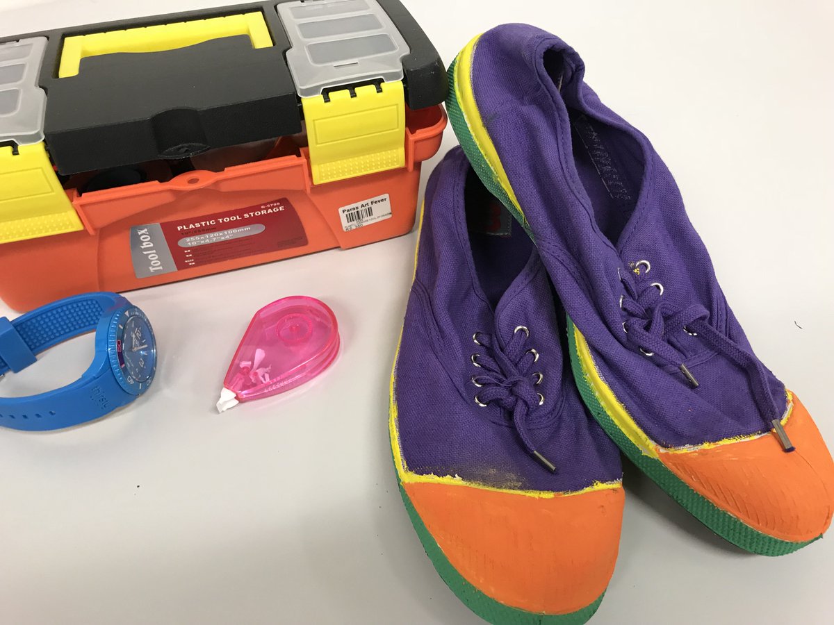 Our students enjoyed a collaboration with French sneaker brand <a href="/bensimonbrand/">Bensimon Collection</a> 👟 They designed their own Bensimon shoes &amp; the 3 winning students' designs will be featured in <a href="/MillennialsFR/">Millennials Magazine</a> Magazine❗ To find out which were the winning designs, check out 
ifaparis.com/media/events/2…