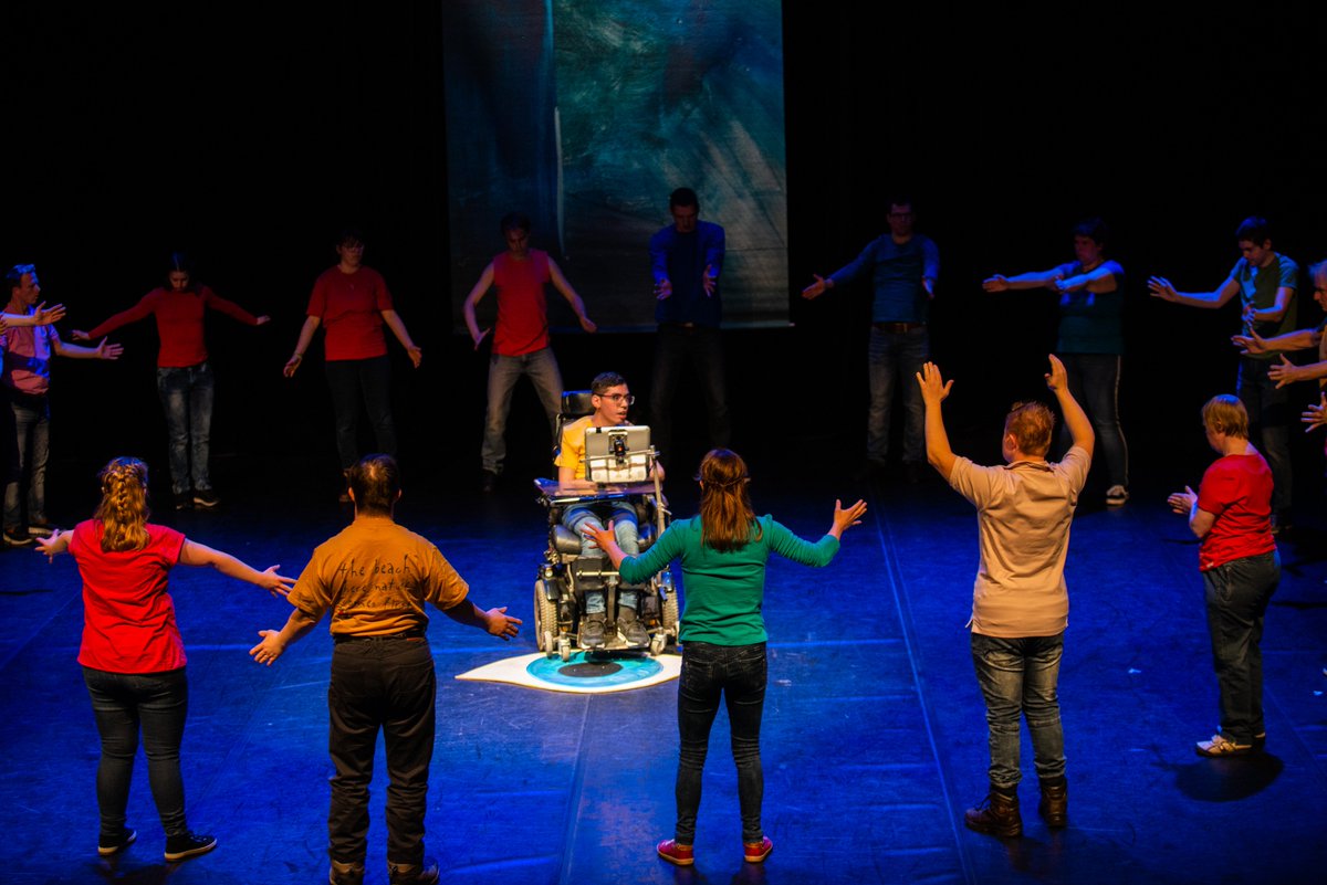 Vanavond en zondagmiddag bij <a href="/StichtingCB/">Carteblanche</a> Eindhoven onze coproductie De Taal van de Ander te zien