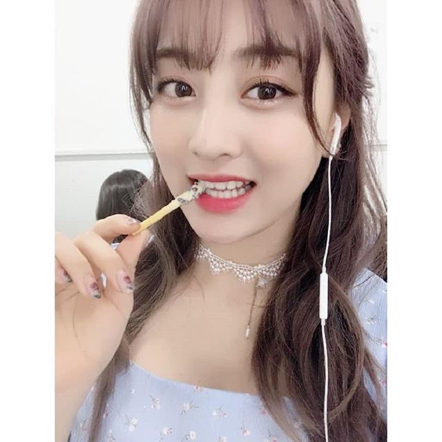 TWICE_GLOBAL's tweet photo. [PICS] 🔹 IG 🔹 180420 #TWICETAGRAM Update #TWICE #트와이스 https://t.co/oABPbc4OTI