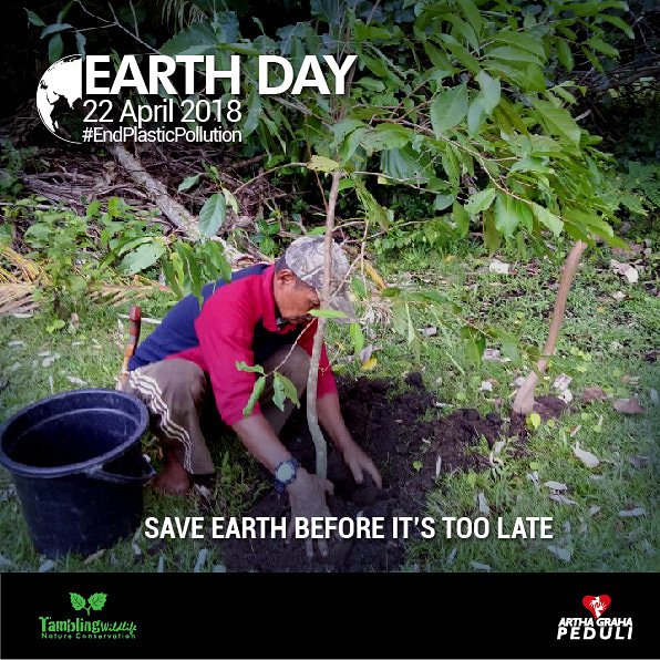 cla_ra88's tweet photo. #agpeduli #AGPeduliBumi #AGPearthday #EarthDay #EndPlasticPollution #lessplastic #earthday2018 #arthatelearthday #AGPeduliCitarum #citarumlestari #citarumharum @tamblingwildlife @agpeduli @tamblingID https://t.co/1DPyoFM5wY