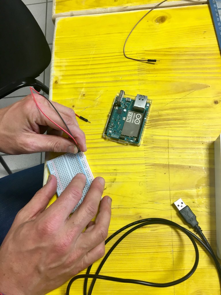 bkieslinger's tweet image. Preparing the boards, adding the resistors #@captor_air #building #opensensor for #ozone measuring #CitizenScience