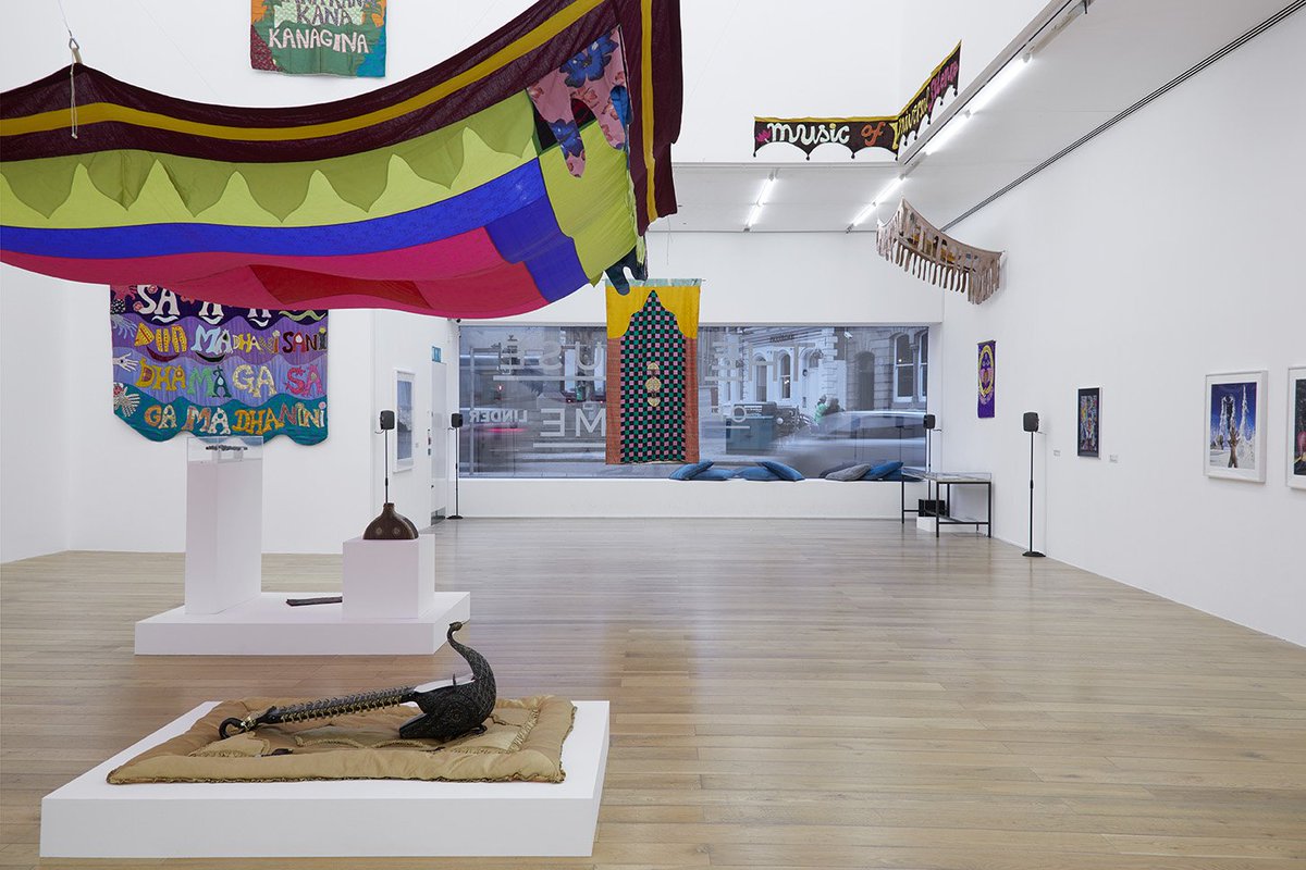 Visit the first major presentation of Moki Cherry’s work outside of Sweden. Emerging from the anti-establishment Stockholm art scene of the 1970s presenting ‘The stage as a home, and the home as a stage.’ #TheHouseofFame. Free > bit.ly/HOFLinder