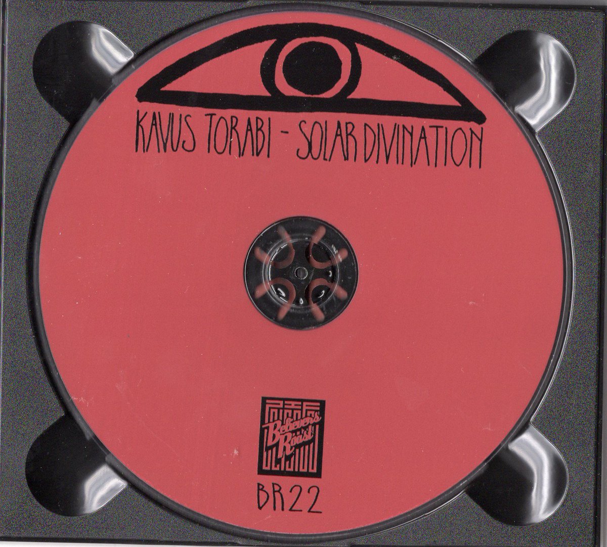 Bonzy_Inneson's tweet photo. Kavus Torabi『Solar Divination』このひと、何処へ行っちゃうの?Knifeworld のリーダーのソロシングルは本隊やCardiacs とも離れて遥か彼方の世界。「シリアス」という言葉しか出てこなかった。彼のソロ、フルアルバムがこの路線で今後出るのか。あるいはKnifeworldがこうなるのか謎です。 https://t.co/VoZEz2tUap
