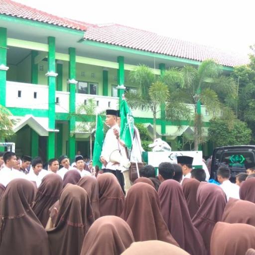 nucare_lazisnu's tweet photo. Kirab Koin NU Raksasa di Indramayu https://t.co/DS5vWq7fKt https://t.co/HzUEJZ3Kb3