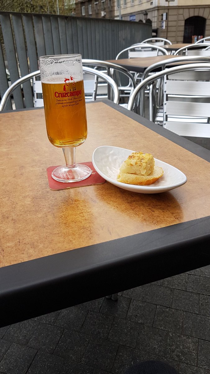 Chucking it down in Madrid..
Time for another!