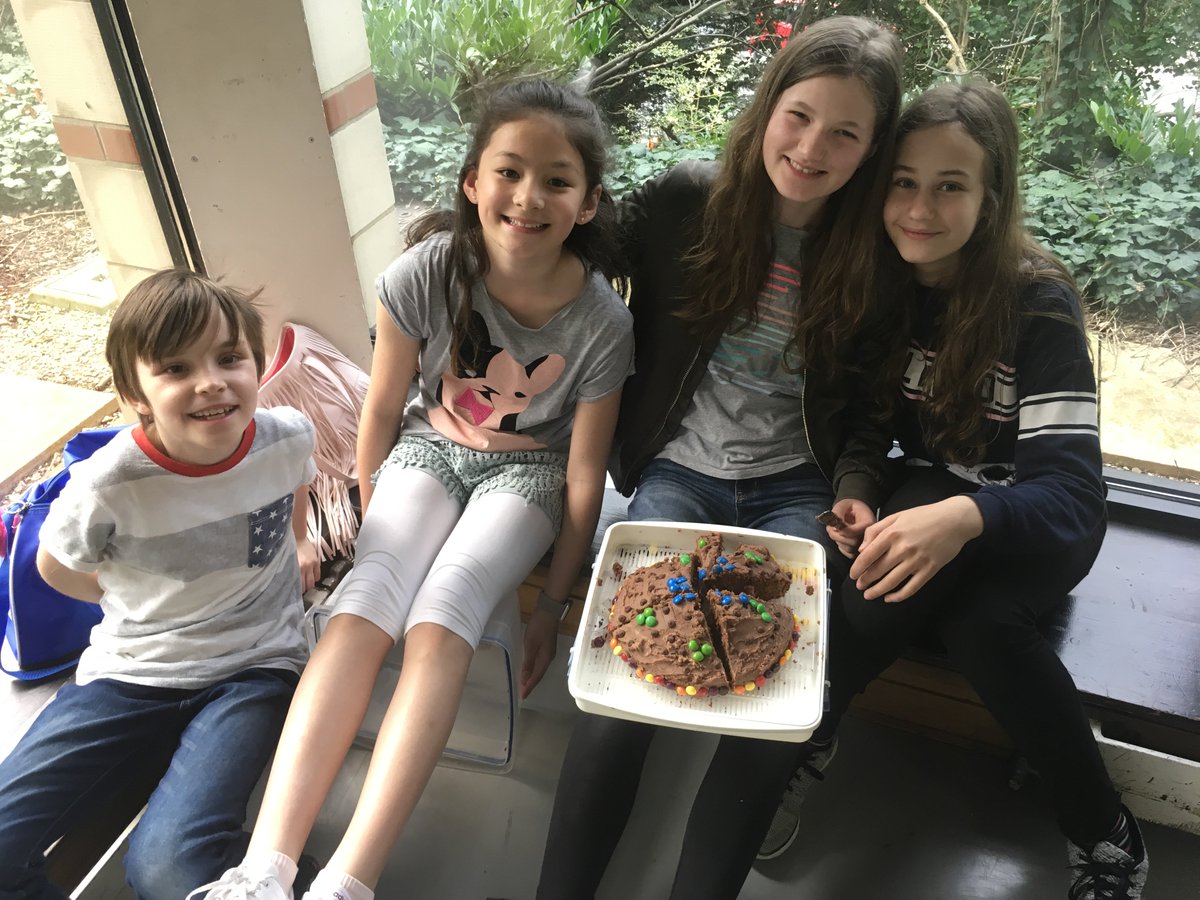 Hilliard’s House keeping energy levels high! #hilliardshouse #welovecake