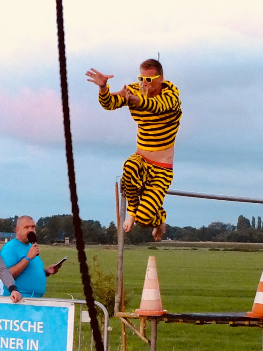 slingeraapW's tweet photo. ☀️☀️ Wie heeft er met dit heerlijke weer ook zo’n zin in het Slingeraap Festival Westergeest?? 

☀️16 juni vanaf 15:00 🎉☀️ 💦 https://t.co/Auvlg47HIa
