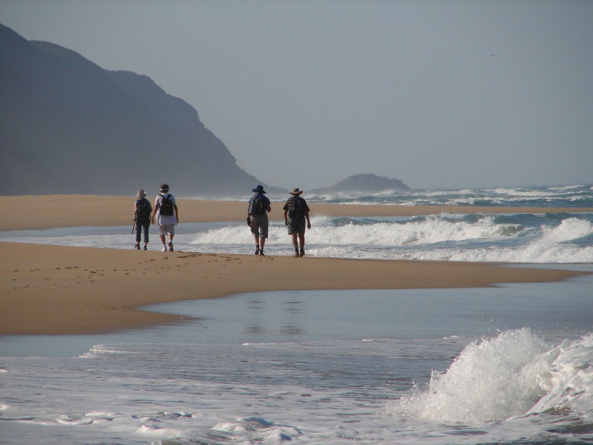 CoastalWalk's tweet photo. 5 day #slackpacking #coastalhike through the #GardenRoute #ecoadventure #trekking #hikingculture #dirtyboots #hiketheglobe #WTMAfrica #WTMA2018 #WTMA18 https://t.co/bolSkjEAst https://t.co/vWDMd2vWSS