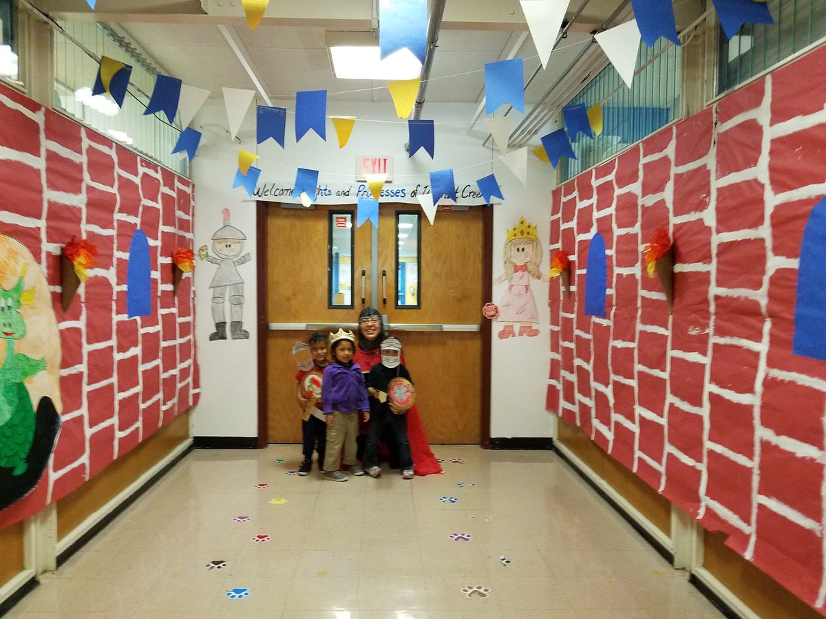 MsReynaWebbMS's tweet photo. Celebrating traditional literature @WalnutCreekECP @bookspringatx https://t.co/IZiJIkc0Y0