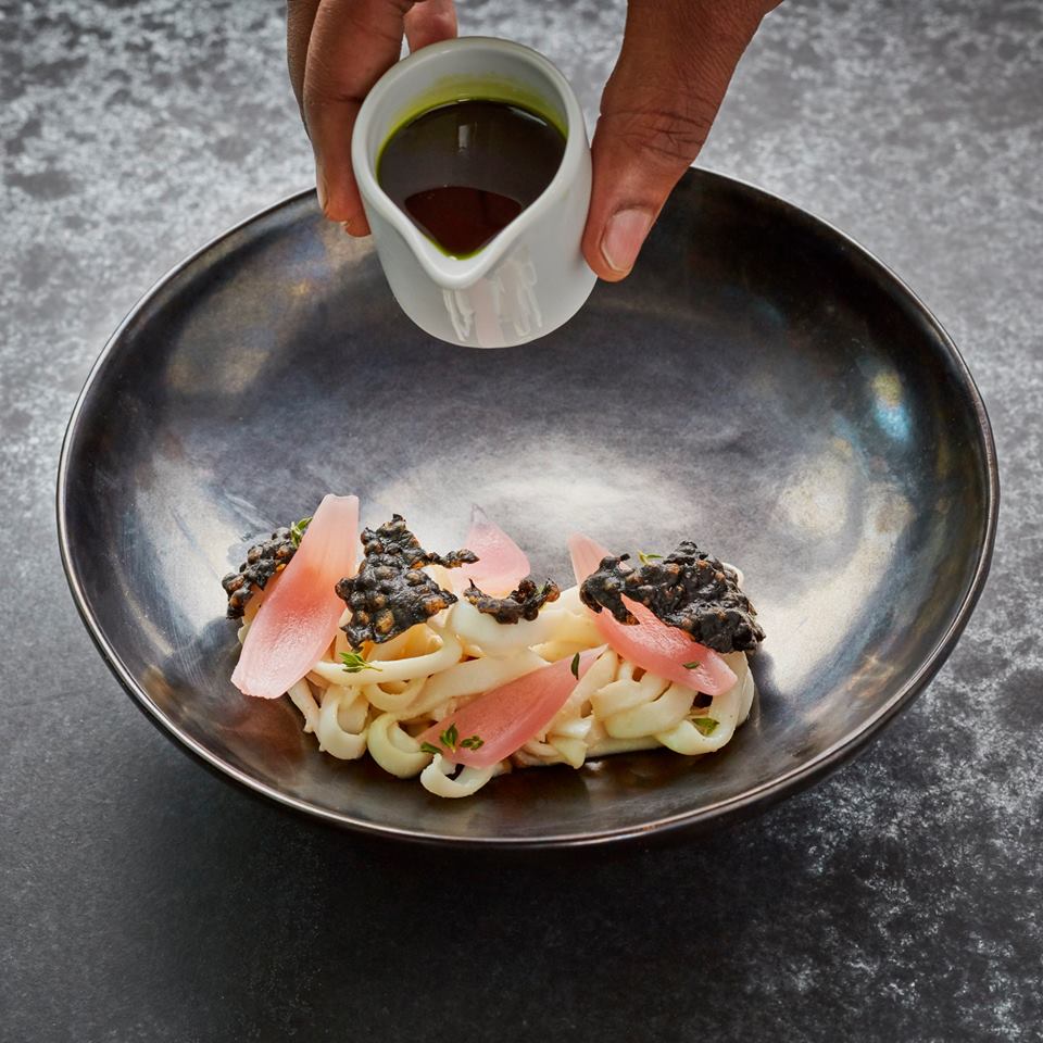 OpenTableUKI's tweet photo. #DealOfTheDay: Enjoy 4 courses &amp; a bottle of Champagne per person for £54 at @mrestaurants_ in #Victoria - https://t.co/oDKDxFmujQ https://t.co/sq37DVYOse