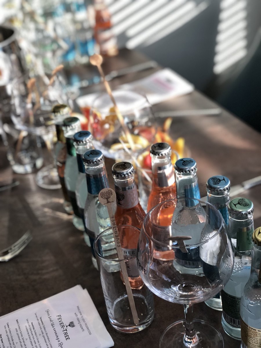 Breda_Murphy's tweet photo. A big thank you to @FeverTreeMixers for last nights Masterclass @breda_murphy a great success and very informative @TanquerayGB @HendricksGinUK @batchbrew @cuckoogin @silverspeargin
#fevertreemixers #masterclass #mixwiththebest #tanqueraygin #hendricksgin #batch_brew #cuckoogin https://t.co/QsfcW1MNyj