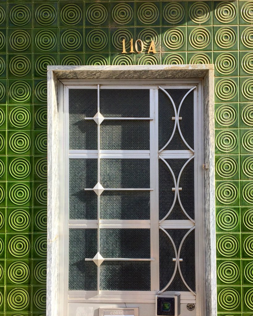 Patternistas's tweet image. Getting a little bit obsessed by door grilles in Tavira #patternistas #patternhunters